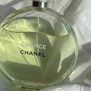 Meet your Posher, Ali